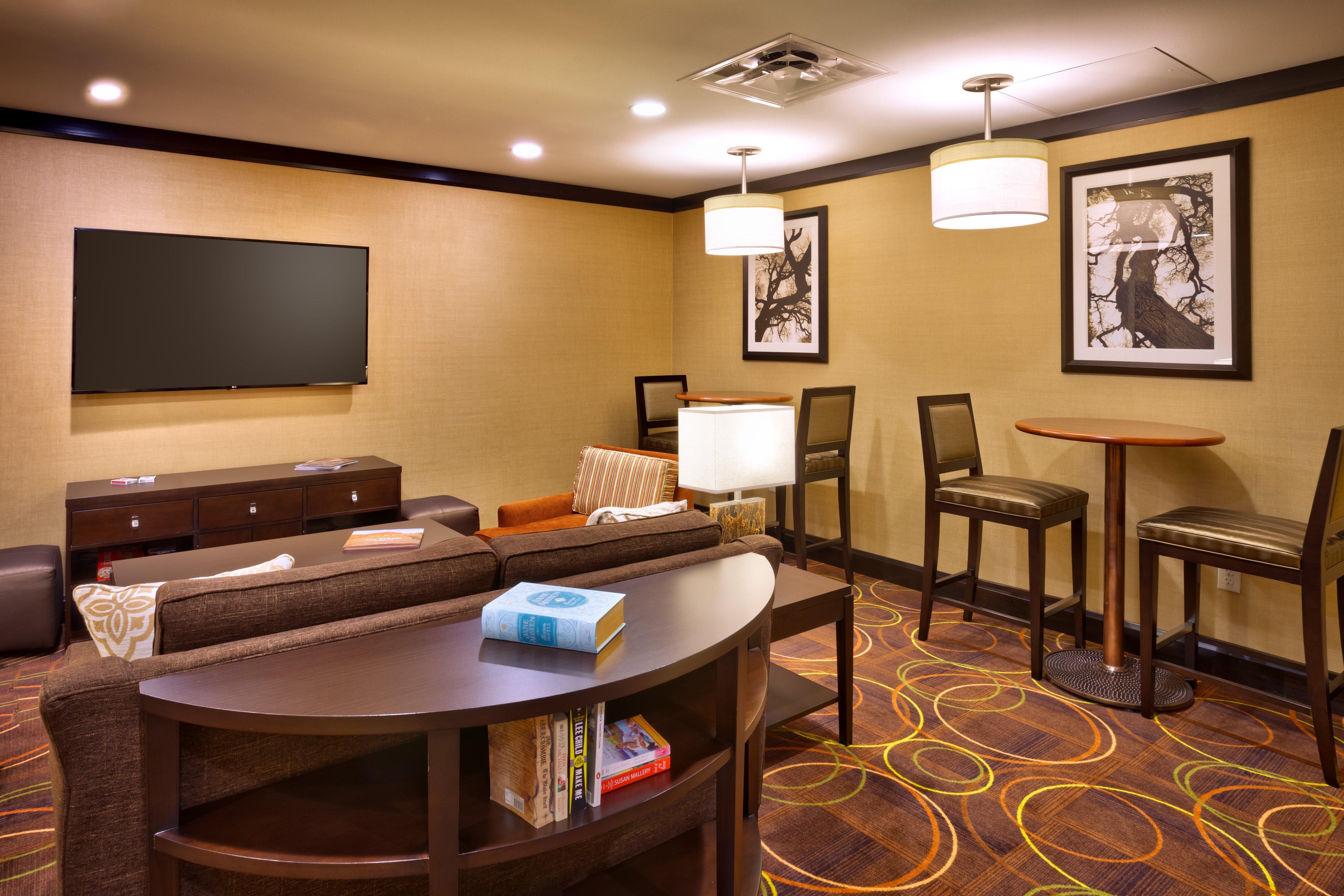 Staybridge Suites Cheyenne By Ihg Exterior photo